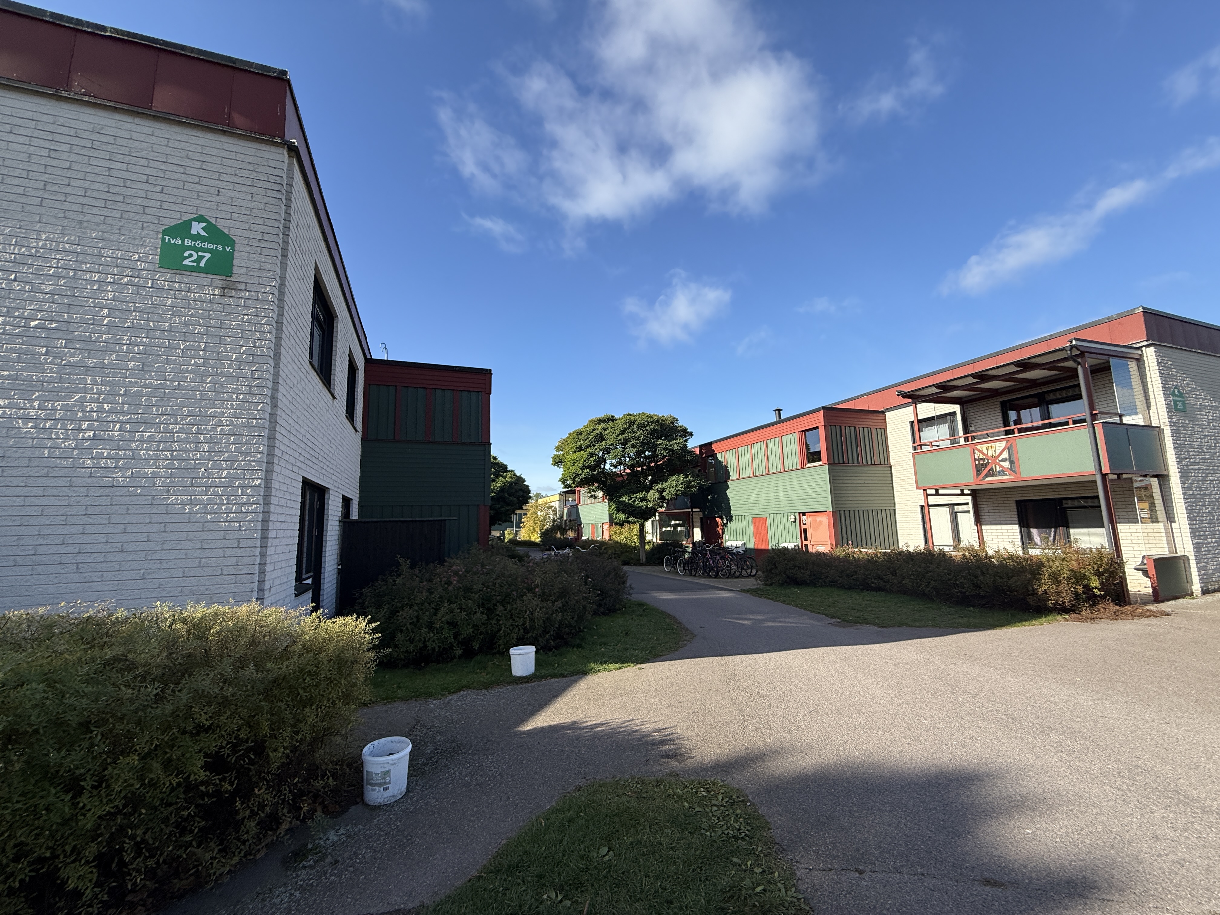 Två bröders väg 27 E — bild 2