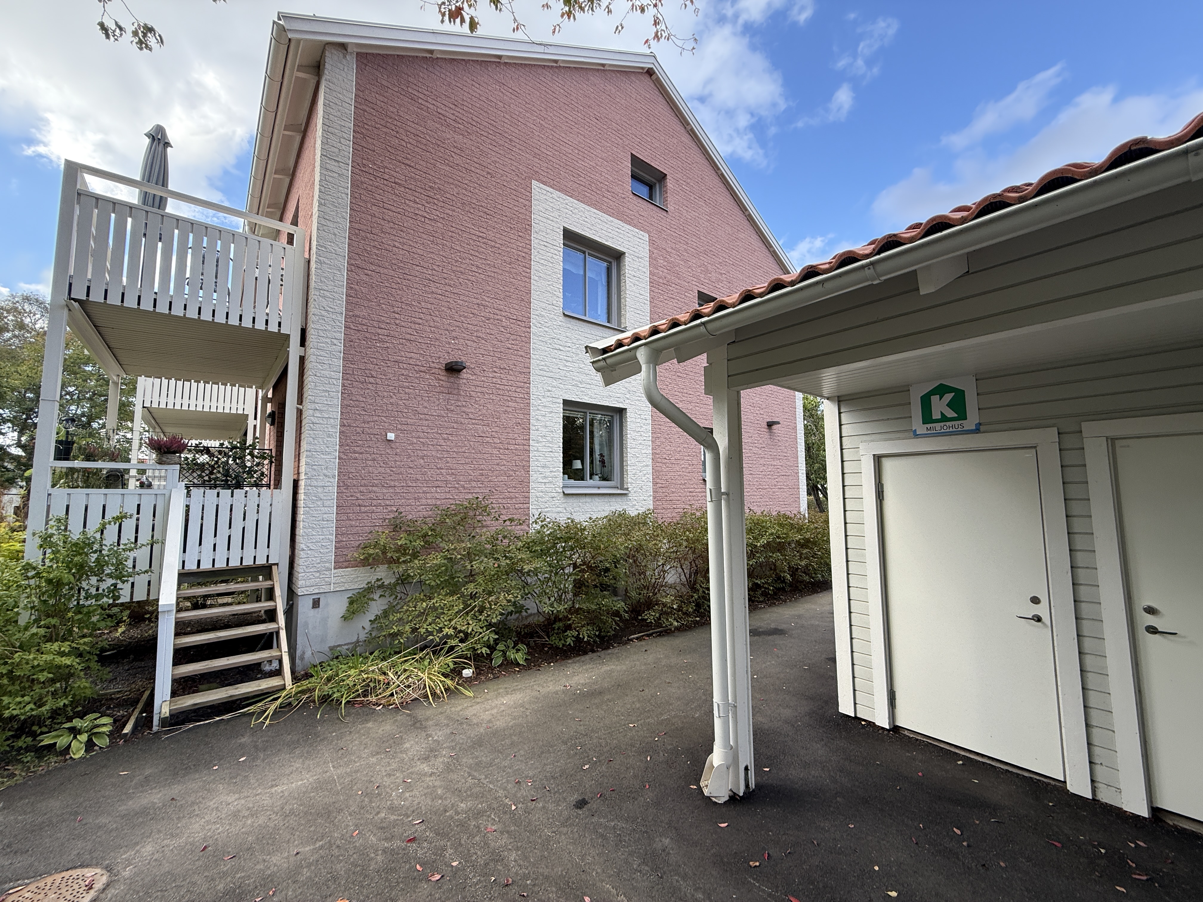 Backhagsvägen 5, Smedby