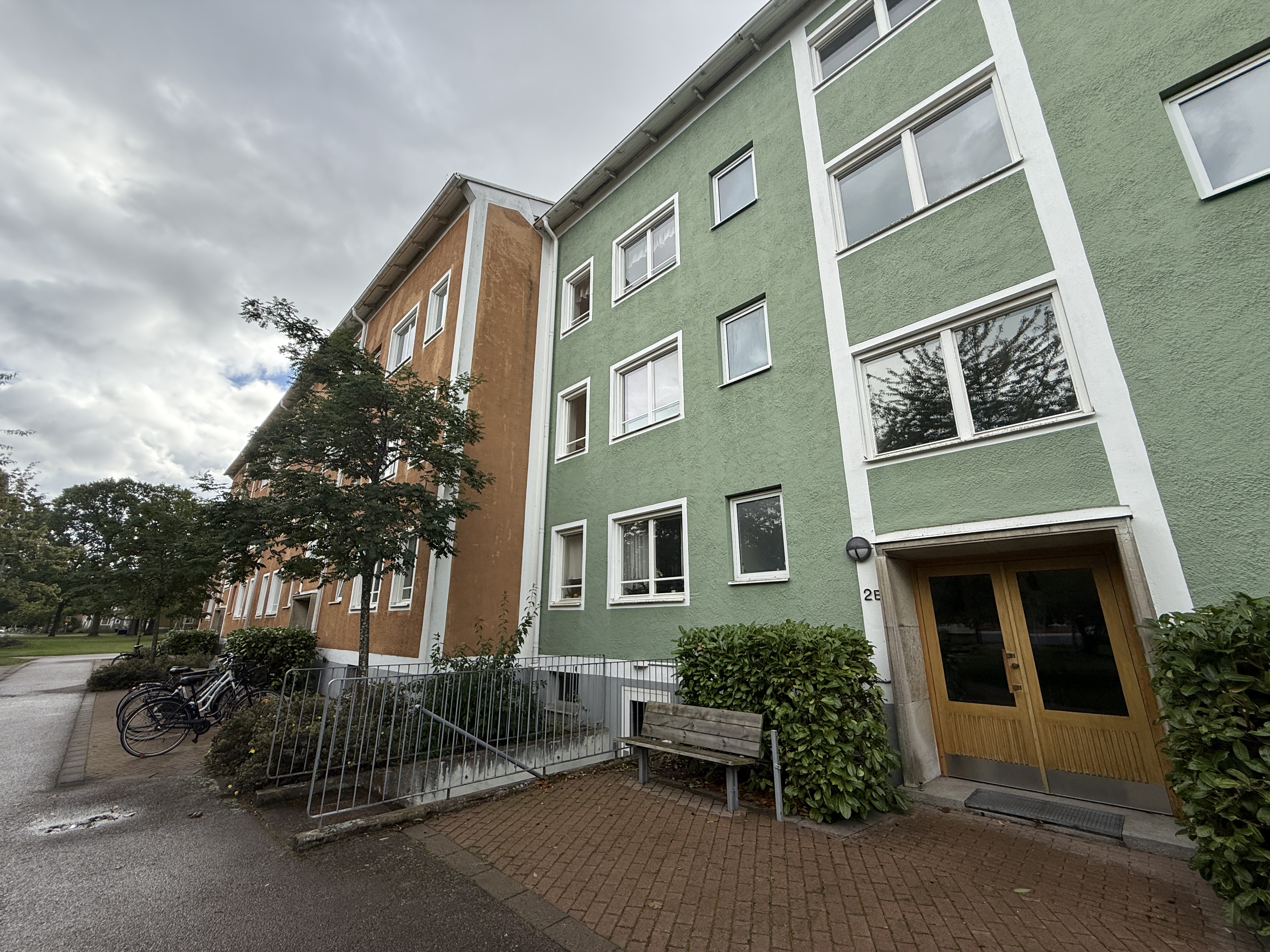 Jungfrustigen 2 B, Funkabo