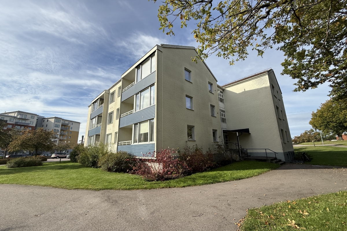 Perstorpsvägen 11, bild 1 av 6